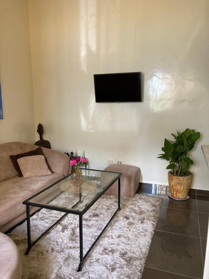 Apartament Chez Camille A Zac Mbao Diokoul Zewnętrze zdjęcie