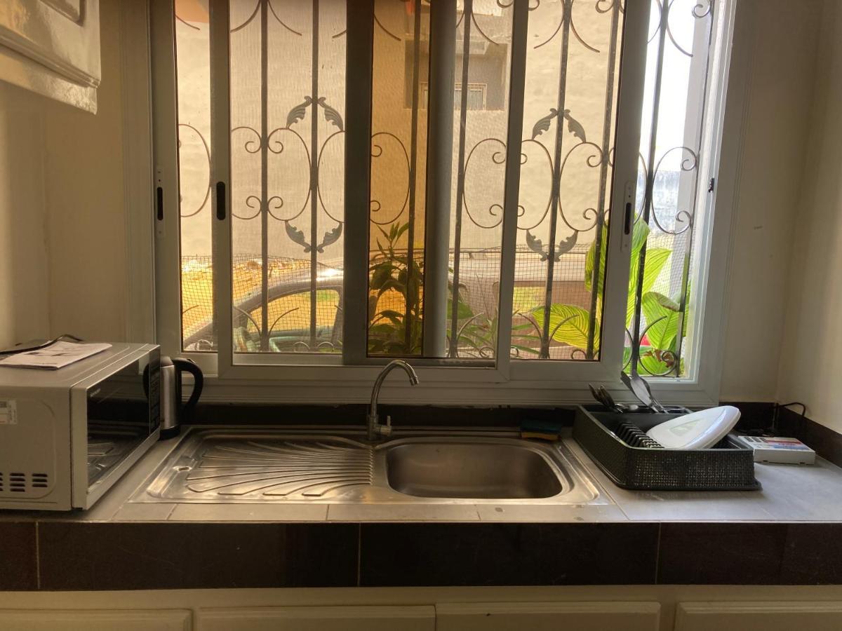 Apartament Chez Camille A Zac Mbao Diokoul Zewnętrze zdjęcie